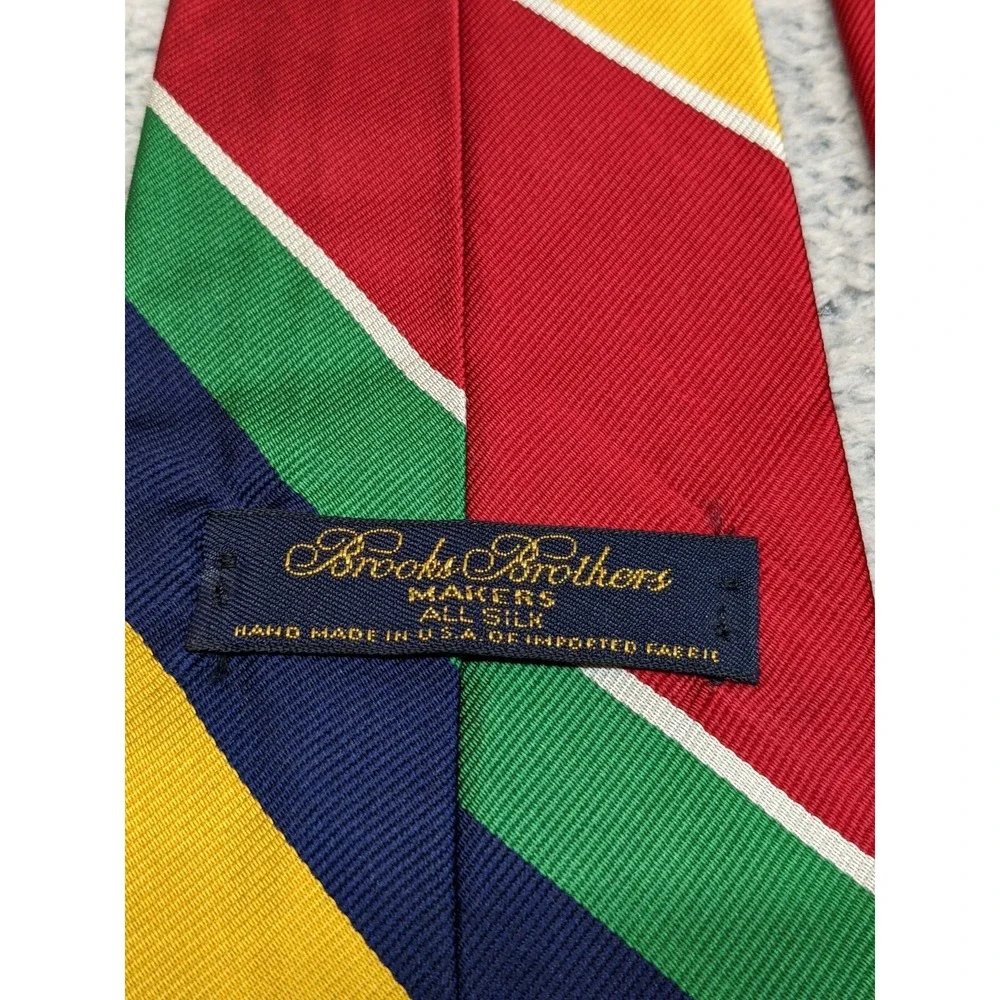 Vtg Brooks Brothers Repp Tie Red Yellow Green Stripe Silk‎ USA Regimental Preppy
